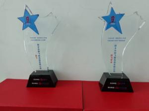 樱桃视频污在线观看散熱器、樱桃视频污在线观看管業榮獲“影響中國”十大品牌榮譽獎杯